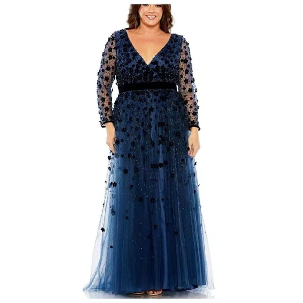 Mac Duggal 68440 Women's Floral Applique Long Sleeve a Line Gown Sz 20W Midnight